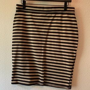 Old Navy Pencil Skirt